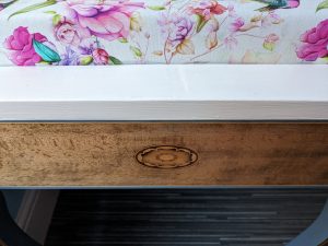 Piano stool finished
